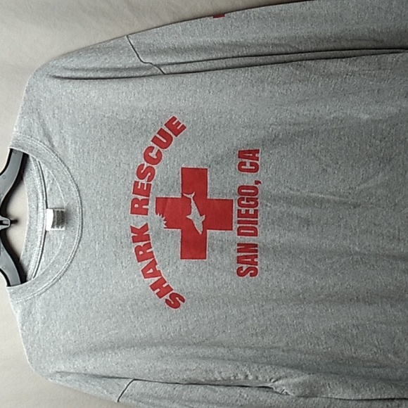 San Diego Shark Rescue Men's XL In Gray & red - Picture 2 of 6